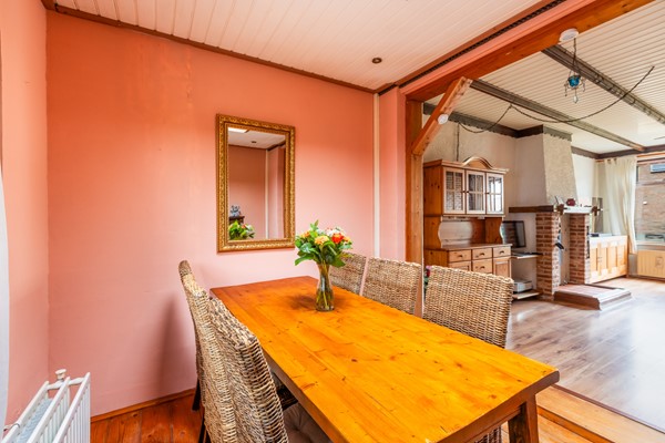 Foto - Te koop: Ruime hoekwoning met potentie!